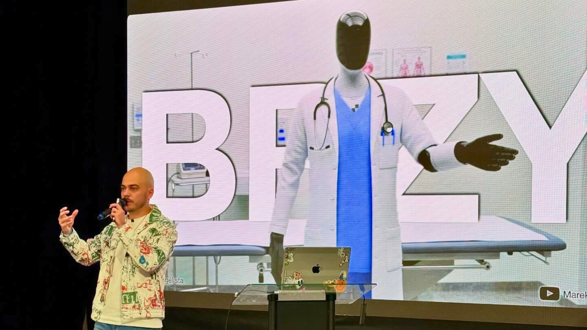 Představte si, že nejpřesnější a nejrychlejší pracovník ve vaší firmě už pro vás pracuje 24 hodin denně, 7 dní v týdnu. Bez nákladů na mzdu, bez chyb.